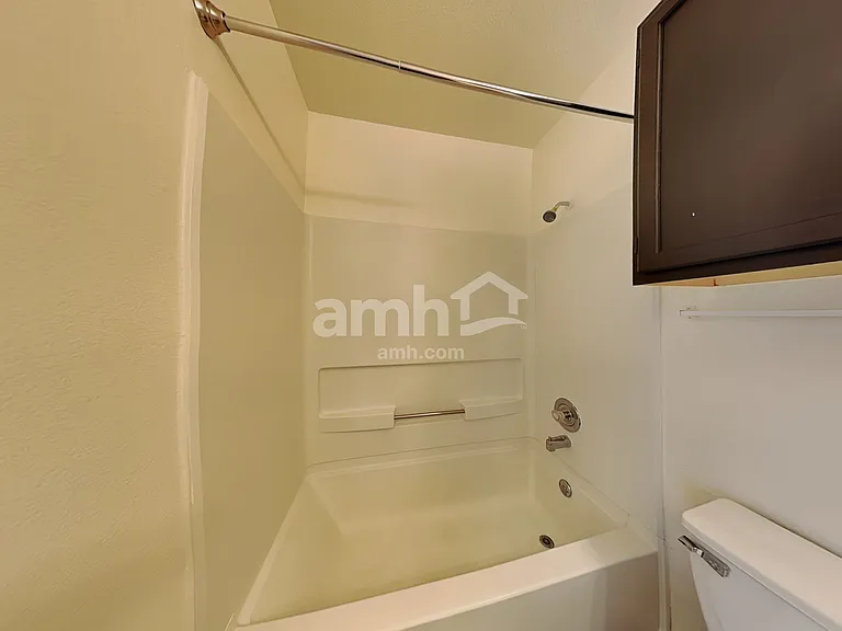 6702 Sandy Point Dr — Photo 19