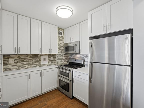 5th image of 11801 Rockville Pike APT 807