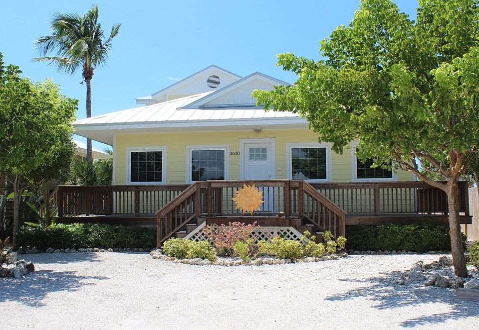 1st image of 3600 Estero Blvd