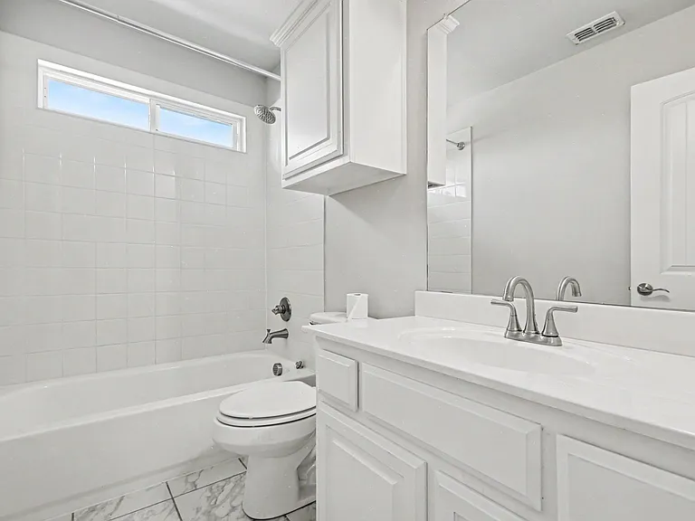 1800 Wade Ct — Photo 25
