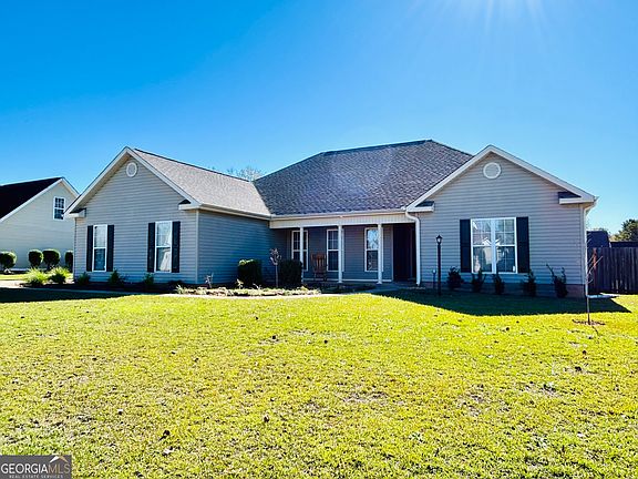 2nd image of 166 Holly Point