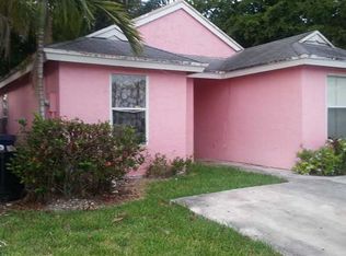 802 SW 9th St, Florida City, FL 33034