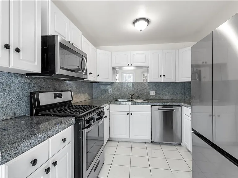 3538 Curlew St #40 — Photo 3
