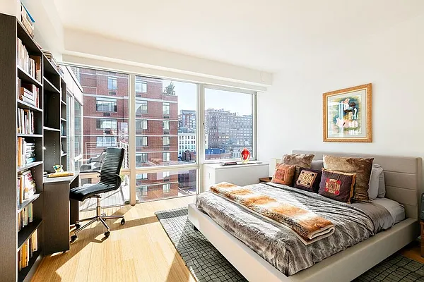 Sold by Keller Williams NYC | media 29