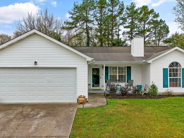 1706 Chesapeake Dr, Athens, TN 37303