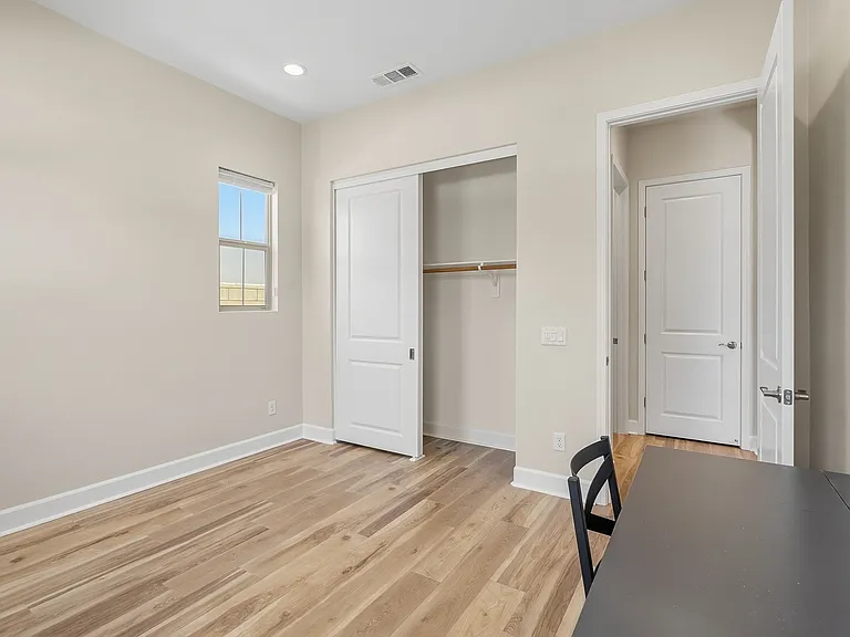 21217 Rockview Ter — Photo 6