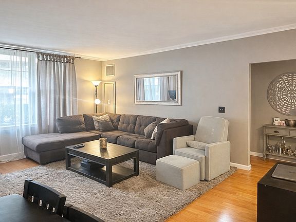 2nd image of 300 Mamaroneck Ave APT 329