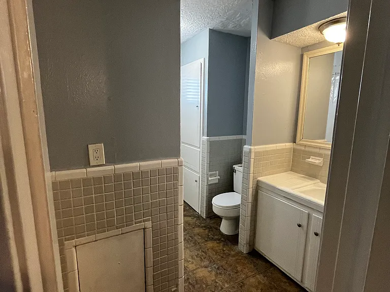 2116 Lexington St #1 — Photo 12