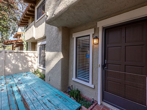 5th image of 1072 Westward Ln