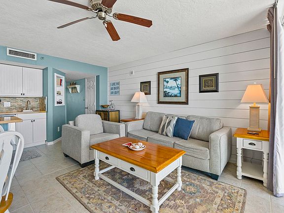 2nd image of 5523 North Ocean Blvd. #2011