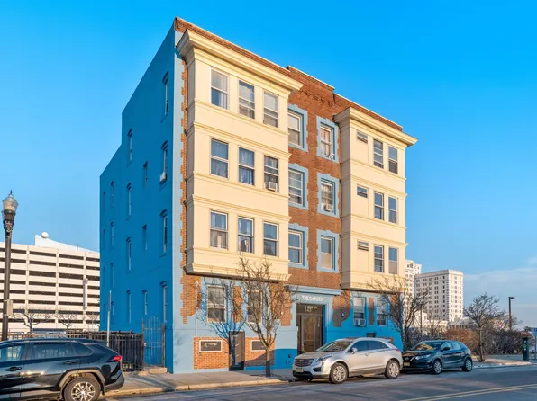 143 S South Carolina Ave, Atlantic City, NJ