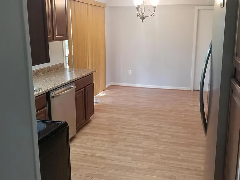 12510 Knowledge Ln — Photo 9