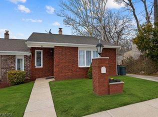 13 James St, Dover Town, NJ 07801