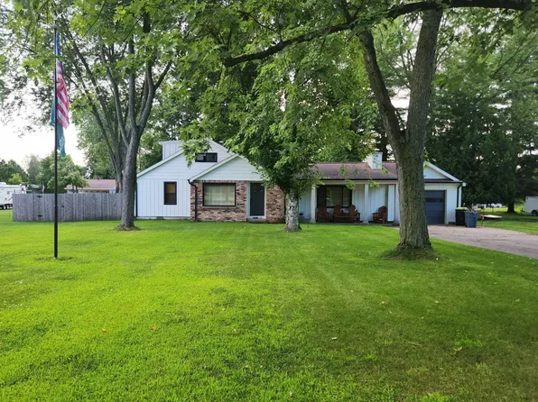 707 Newman St, East Tawas, MI 48730