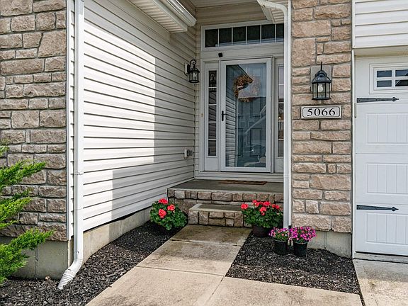 2nd image of 5066 Luna Ct
