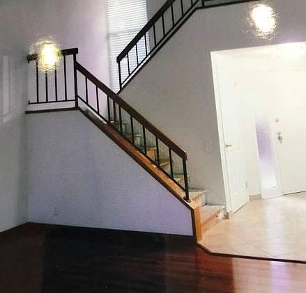 3rd image of 2499 Dundee Ct