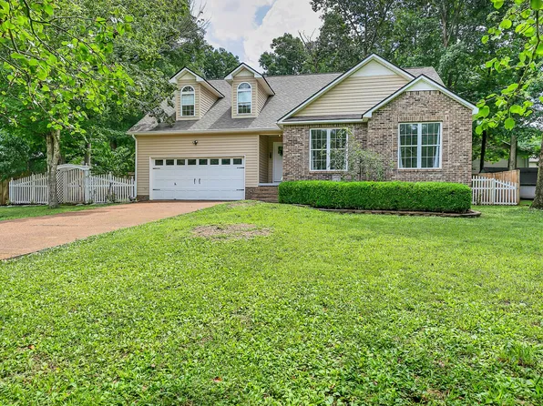 1605 Evergreen St, Chapel Hill, TN 37034