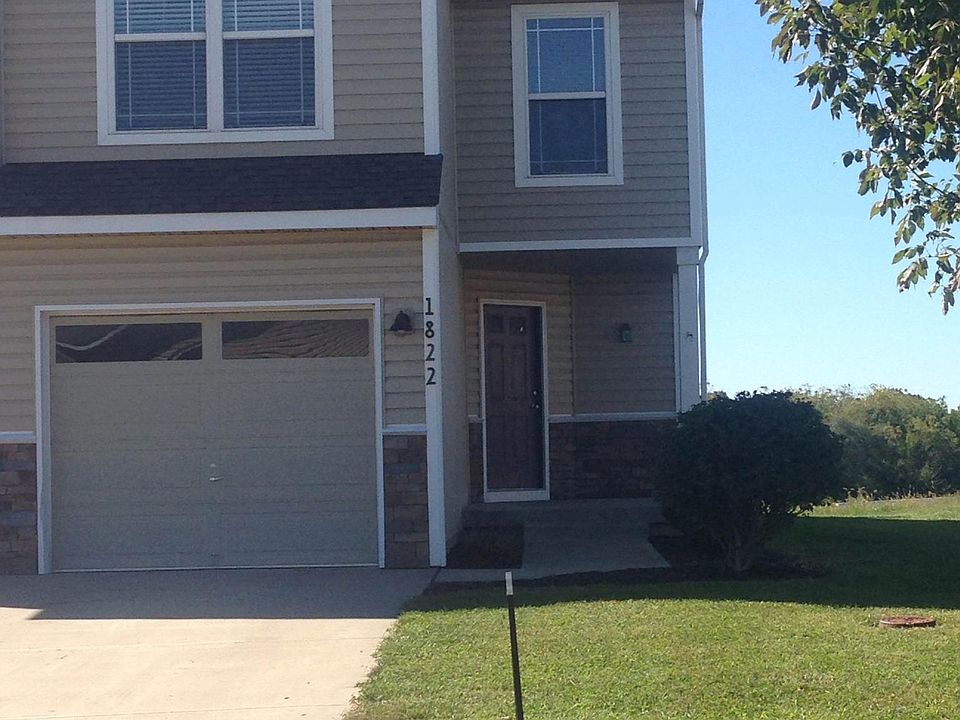 1st image of 15625 Cedar St #15625