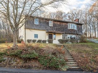 55 Pilgrim Rd, Braintree, MA 02184