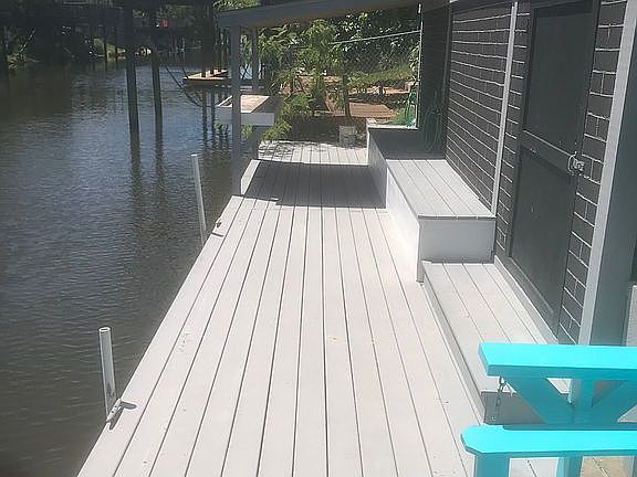 5th image of 3337 Tahiti Dr