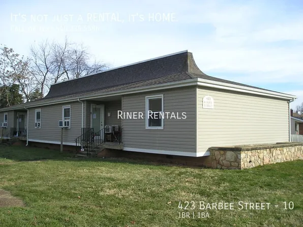 423 Barbee St APT 10, Bridgewater, VA 22812