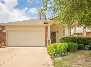9612 Brenden Dr, Fort Worth, TX 76108