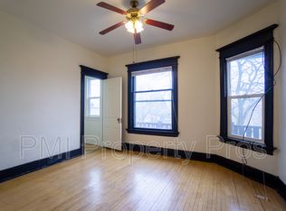 2479 N Richards St, Milwaukee, WI 53212