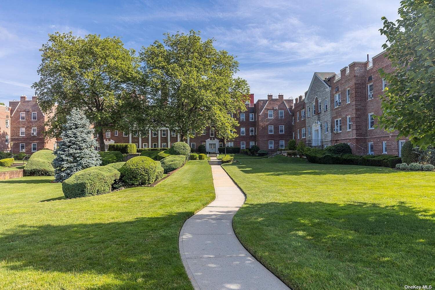 104 S Village Avenue UNIT 2F, Rockville Centre, NY 11570 Zillow