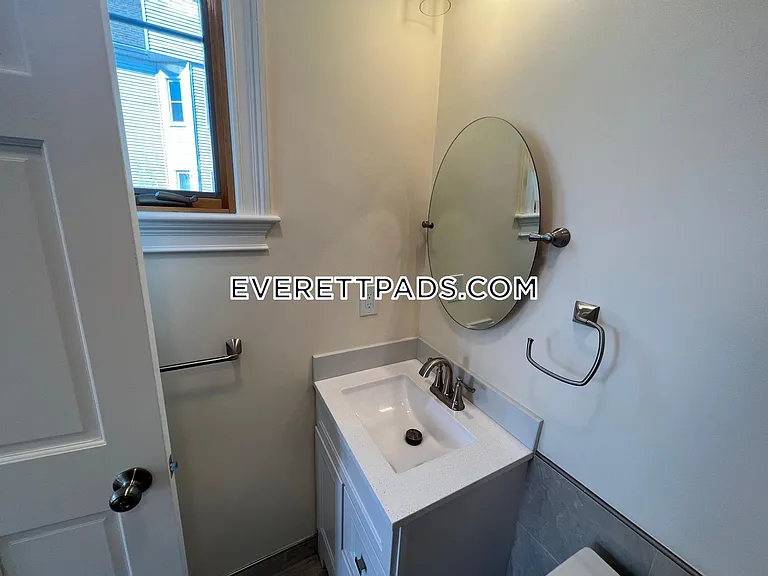 74 Union St #1 — Photo 11