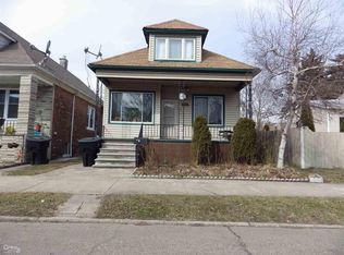 5133 Casmere St, Hamtramck, MI 48212