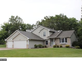 13500 295th St, Lindstrom, MN 55045