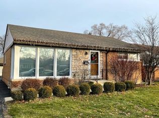 8287 N Ozanam Ave, Niles, IL