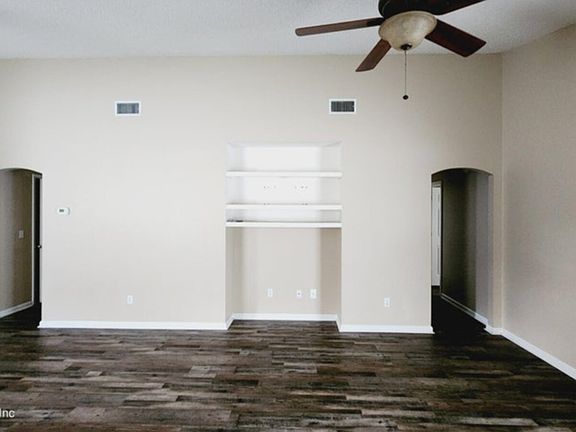 3rd image of 1539 Irishwood Ct
