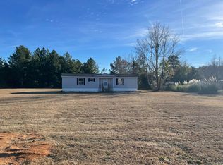 6250 Cougar Way, Wedgefield, SC 29168