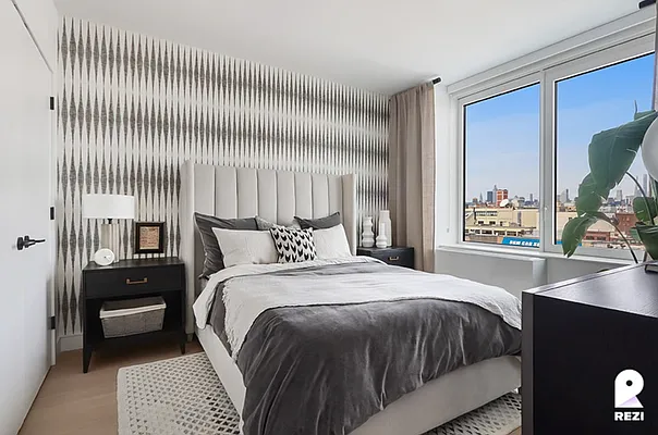 Rented by REZI | media 36