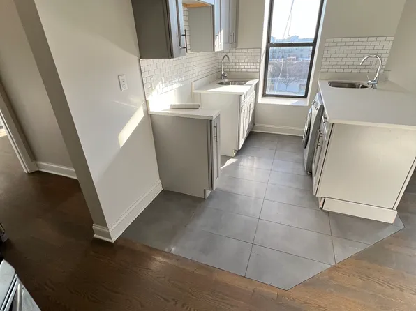 1552 President Street image 1 of 16