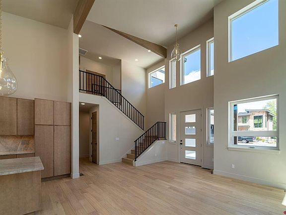 2nd image of 714 Hermosa Meadows Road