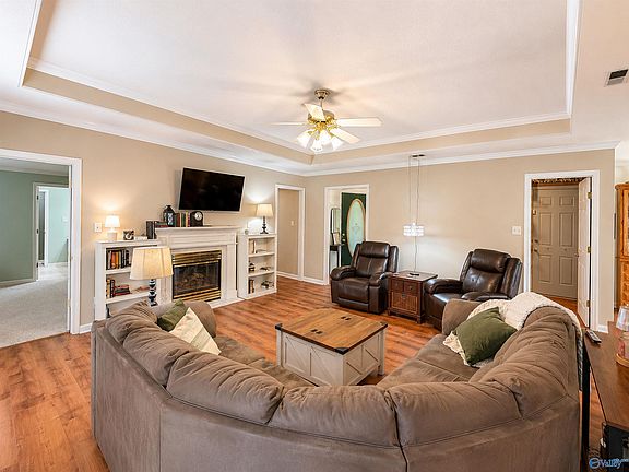 4th image of 2709 Friar Tuck Ct SW