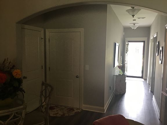 4th image of 2927 Watervale Dr