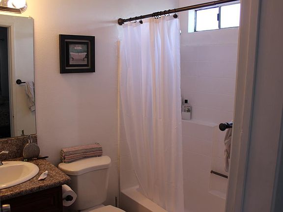 5th image of 1603 N Edgemont St APT 207
