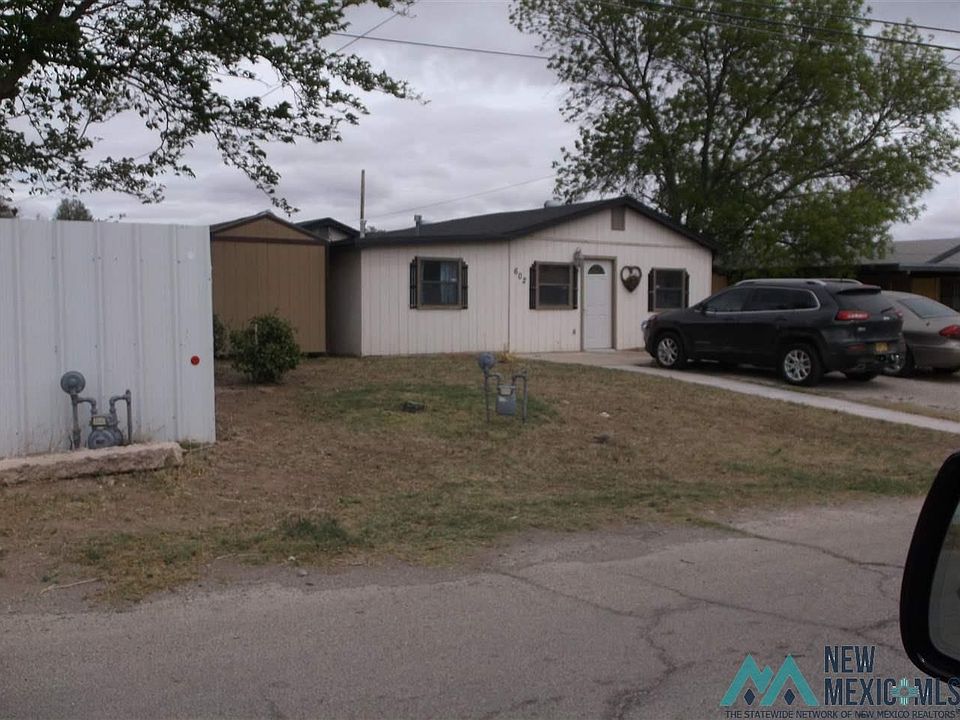 1st image of 602 W Pompa St