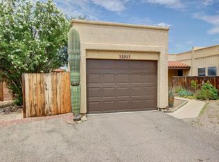 4244 W Pyracantha Dr, Tucson, AZ 85741