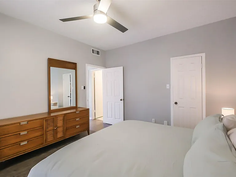 10122 Waterstone Dr — Photo 14
