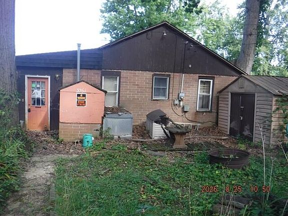 2nd image of 3061 Baseline Rd