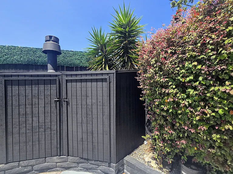 2548 E Wilson Ave — Photo 164