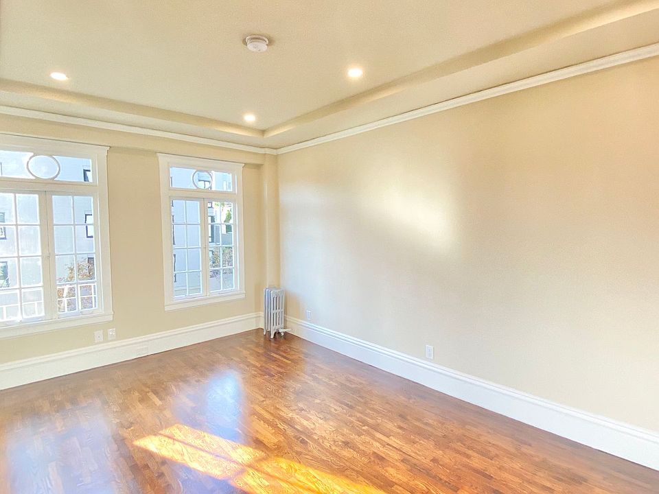 1st image of 890 Bush St APT 401