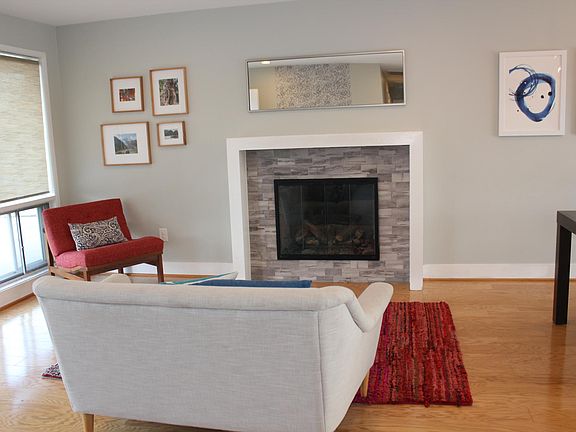 3rd image of 6306 Willowood Ln