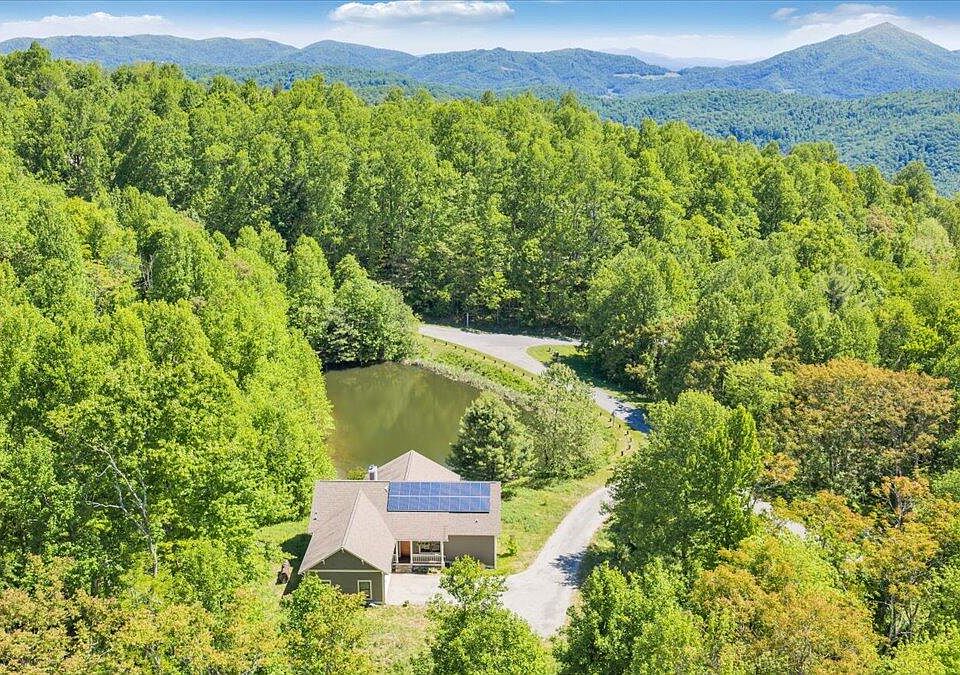 1st image of 50 Lookout Ridge Ln SE