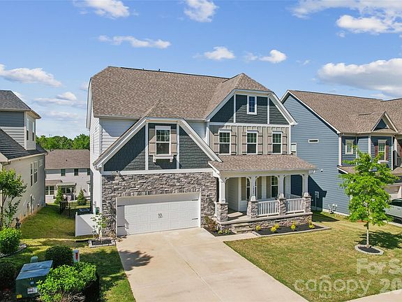 3rd image of 1022 Harbor Bay Dr