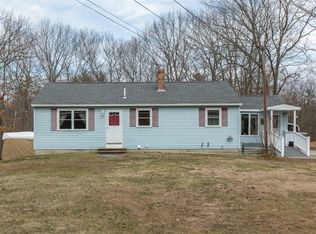 38 N Pembroke Rd, Epsom, NH 03234